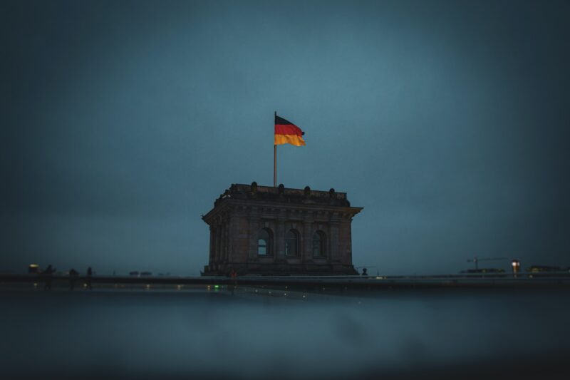 faire flotter le drapeau allemand